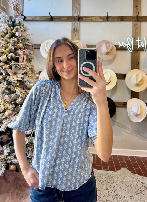 Dear John Tulip Crest Costa Top