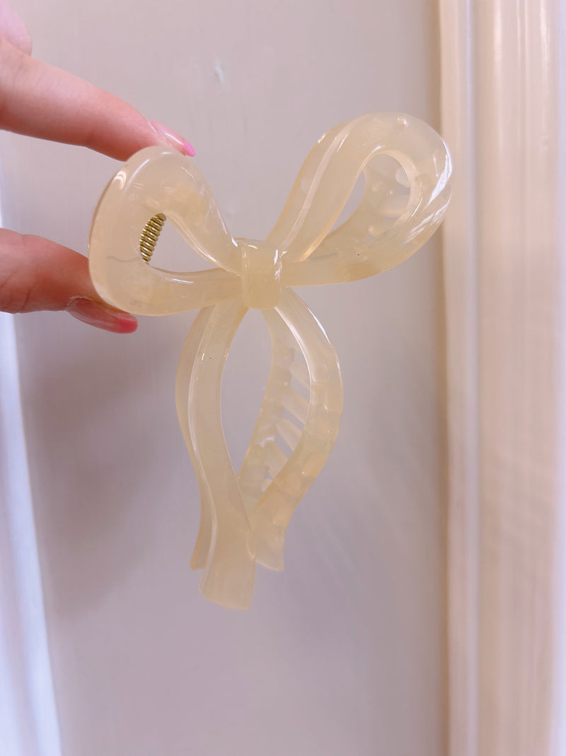 Elegant Bow Claw Clips